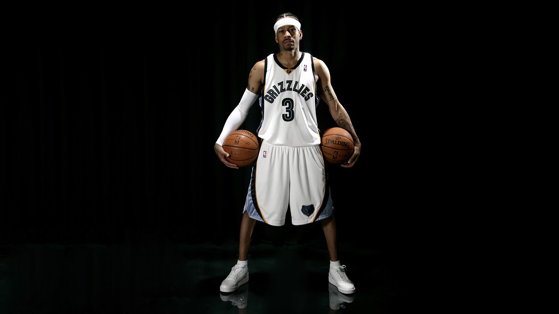 媒体聚焦：名家评论解读赛场战术变化